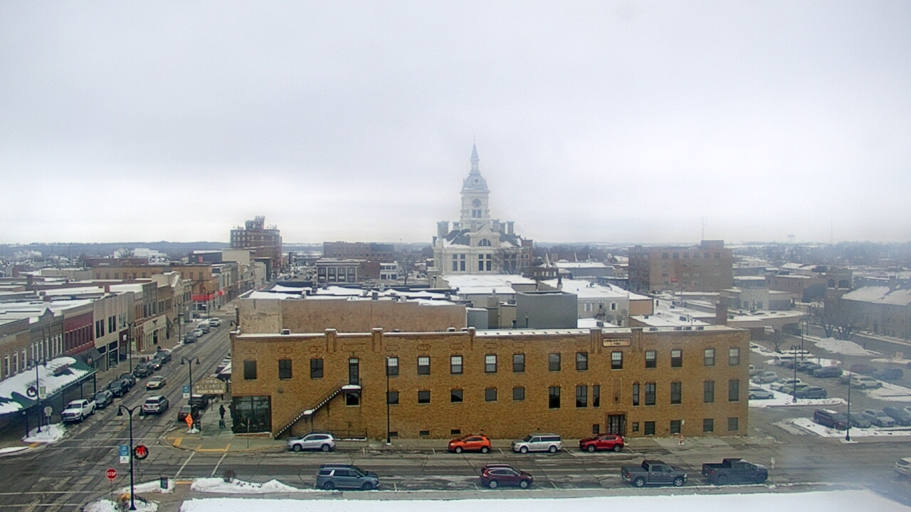Thumbnail for current weather camera view from Westown Senior Apartments in Marshalltown, Iowa
