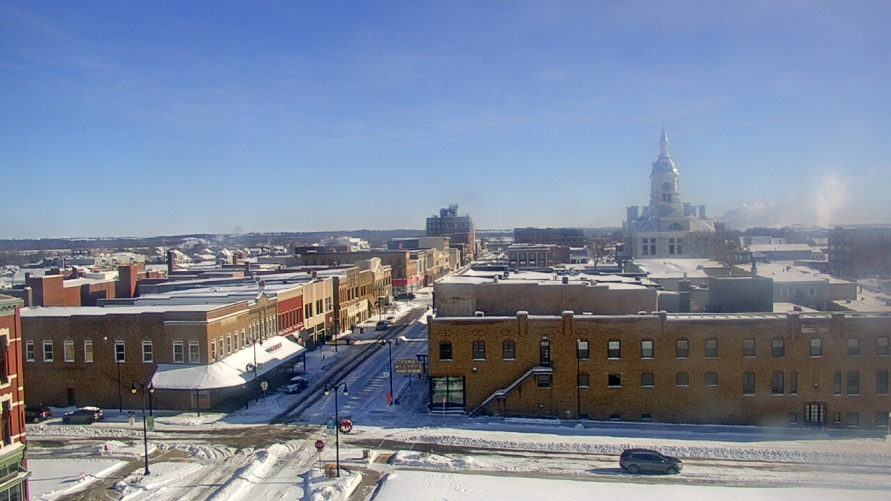 Thumbnail for current weather camera view from Westown Senior Apartments in Marshalltown, Iowa