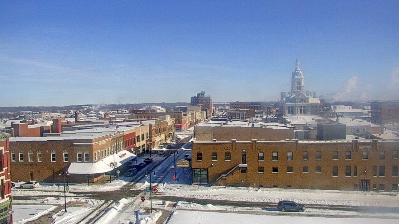 Thumbnail for current weather camera view from Westown Senior Apartments in Marshalltown, Iowa