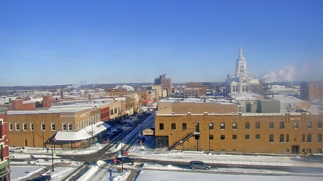Thumbnail for current weather camera view from Westown Senior Apartments in Marshalltown, Iowa
