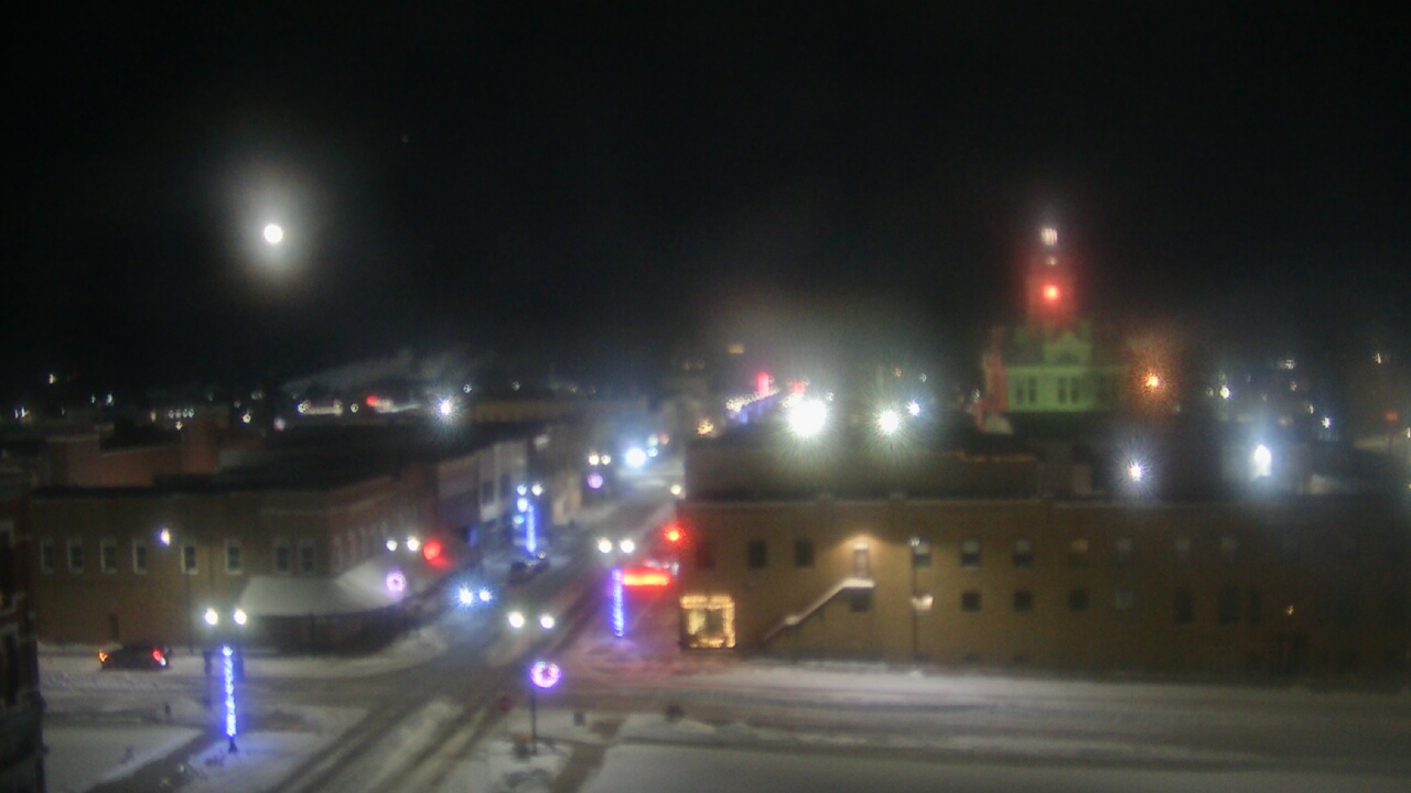 Thumbnail for current weather camera view from Westown Senior Apartments in Marshalltown, Iowa