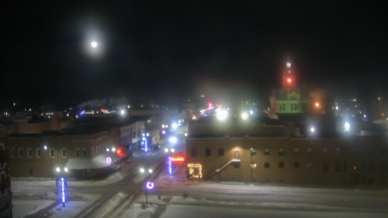 Thumbnail for current weather camera view from Westown Senior Apartments in Marshalltown, Iowa