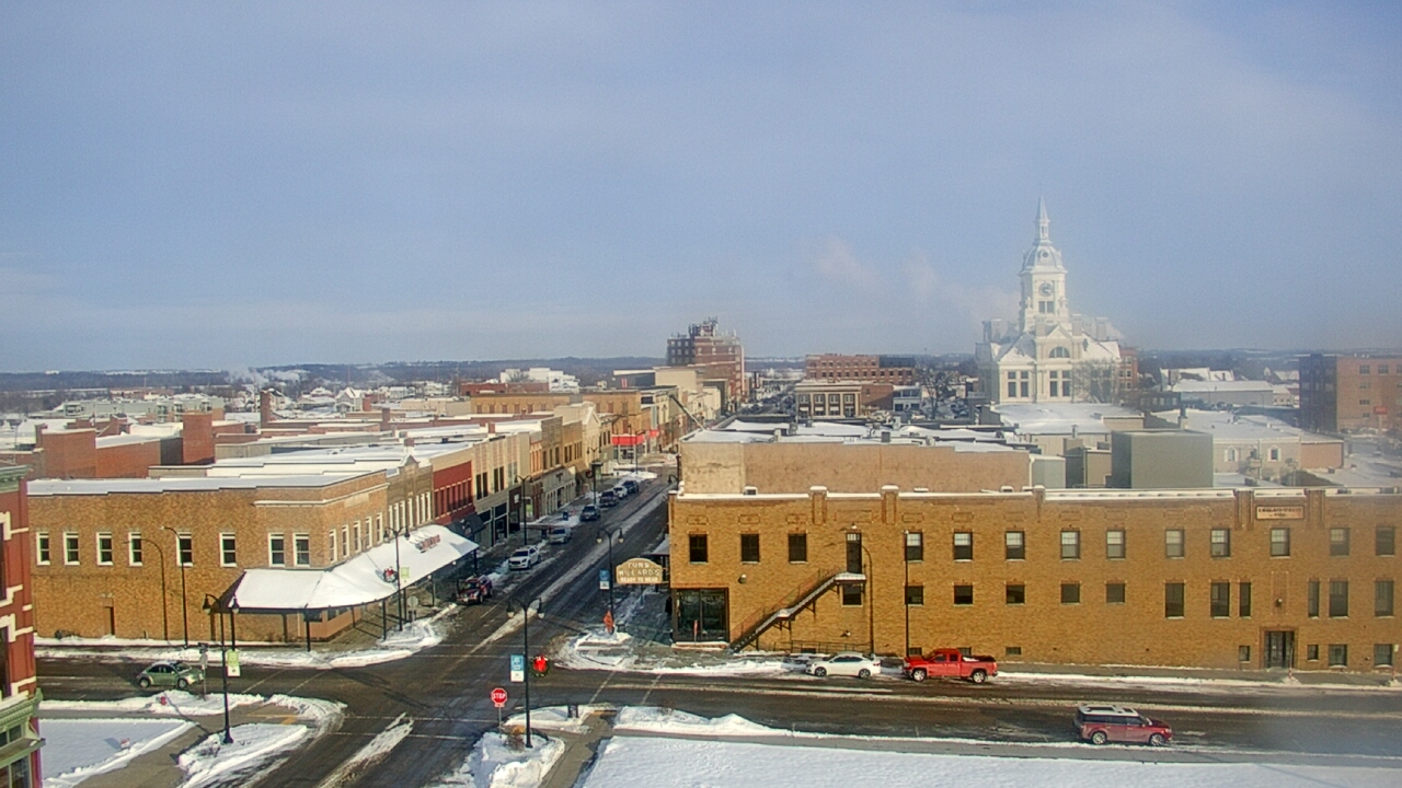 Thumbnail for current weather camera view from Westown Senior Apartments in Marshalltown, Iowa