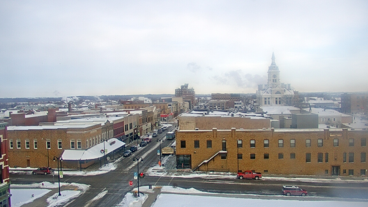 Thumbnail for current weather camera view from Westown Senior Apartments in Marshalltown, Iowa
