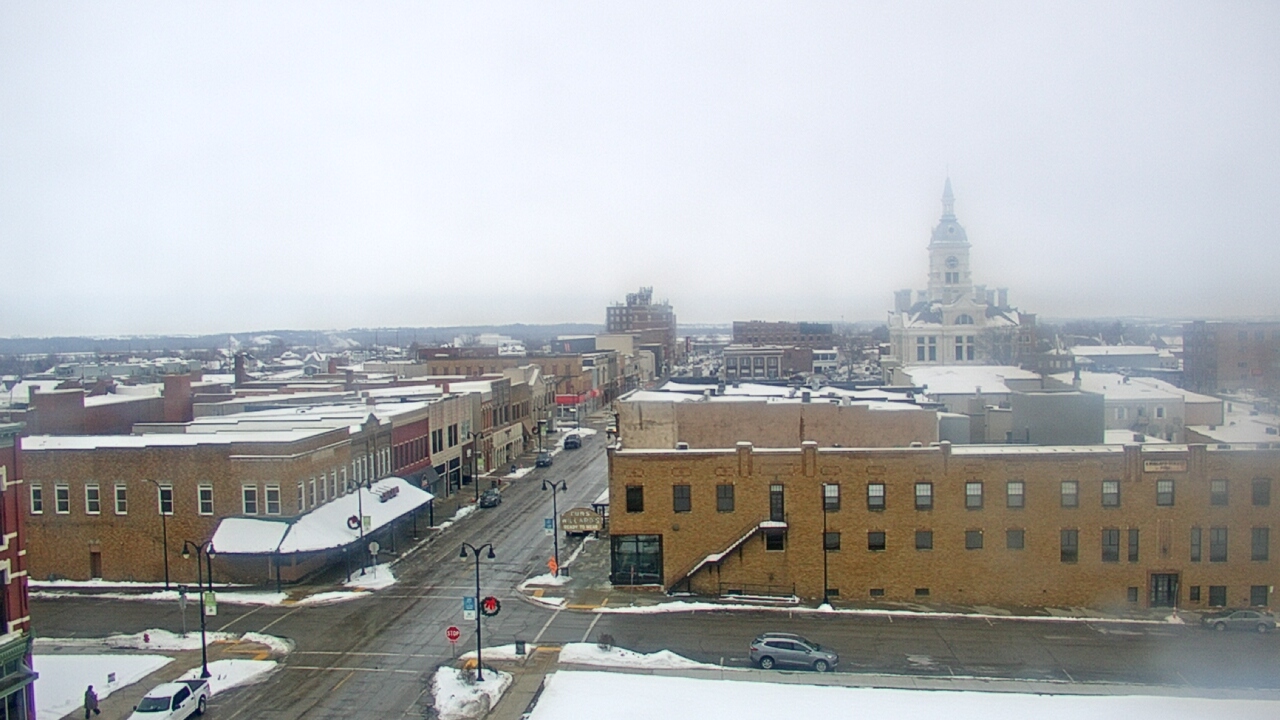 Thumbnail for current weather camera view from Westown Senior Apartments in Marshalltown, Iowa