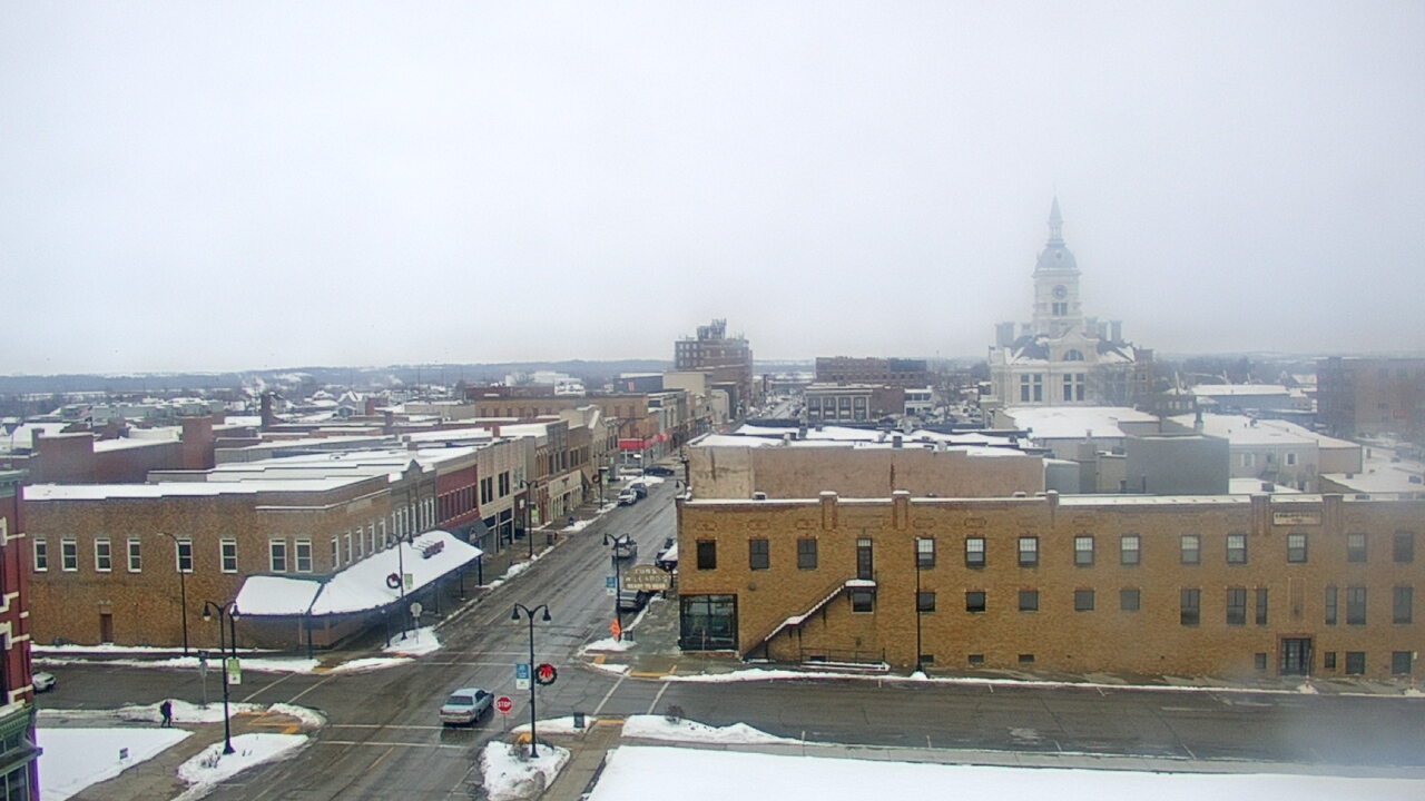 Thumbnail for current weather camera view from Westown Senior Apartments in Marshalltown, Iowa