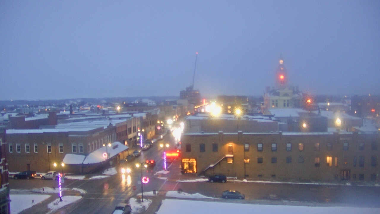 Thumbnail for current weather camera view from Westown Senior Apartments in Marshalltown, Iowa