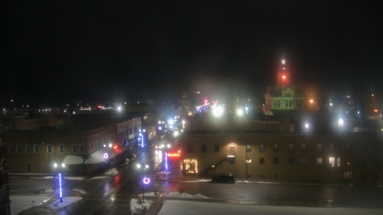 Thumbnail for current weather camera view from Westown Senior Apartments in Marshalltown, Iowa