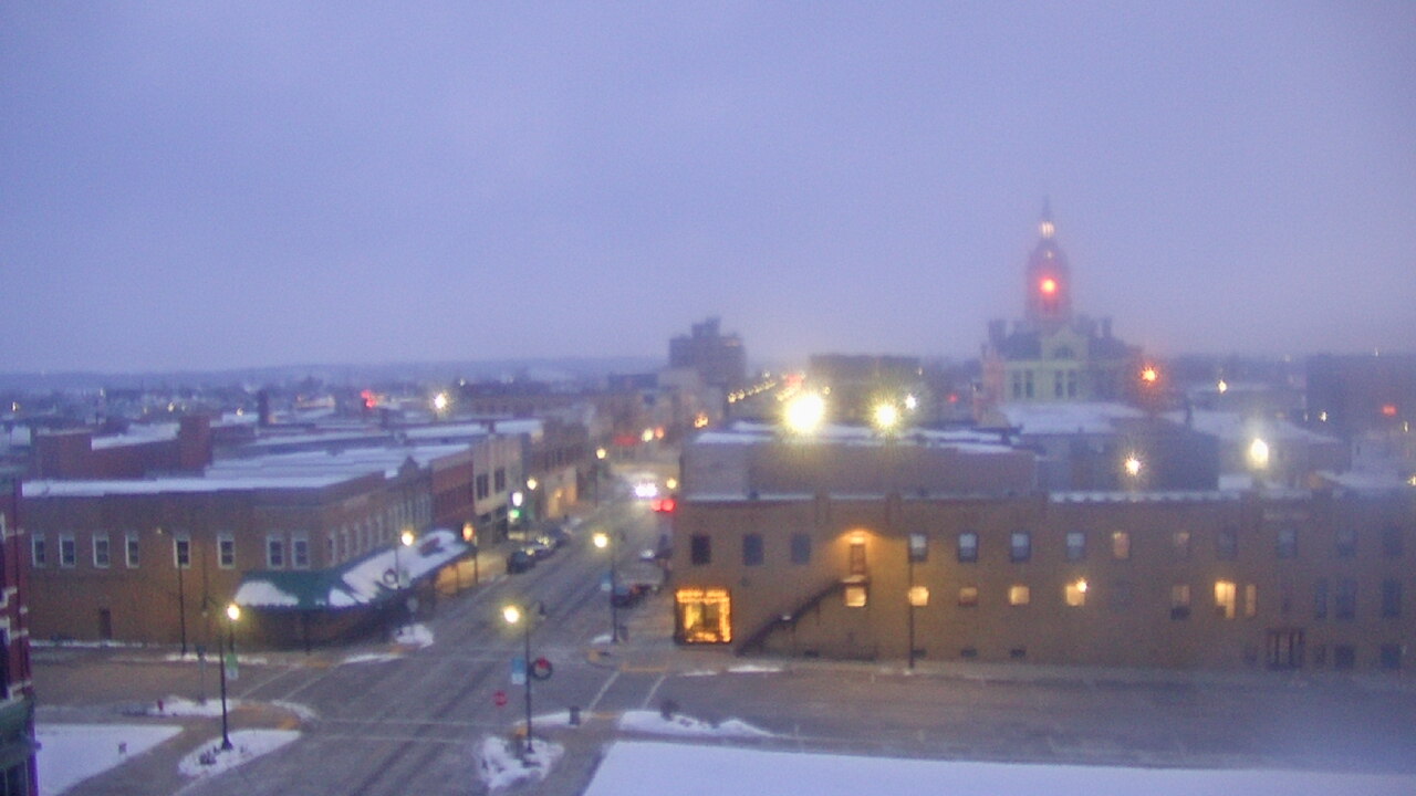 Thumbnail for current weather camera view from Westown Senior Apartments in Marshalltown, Iowa