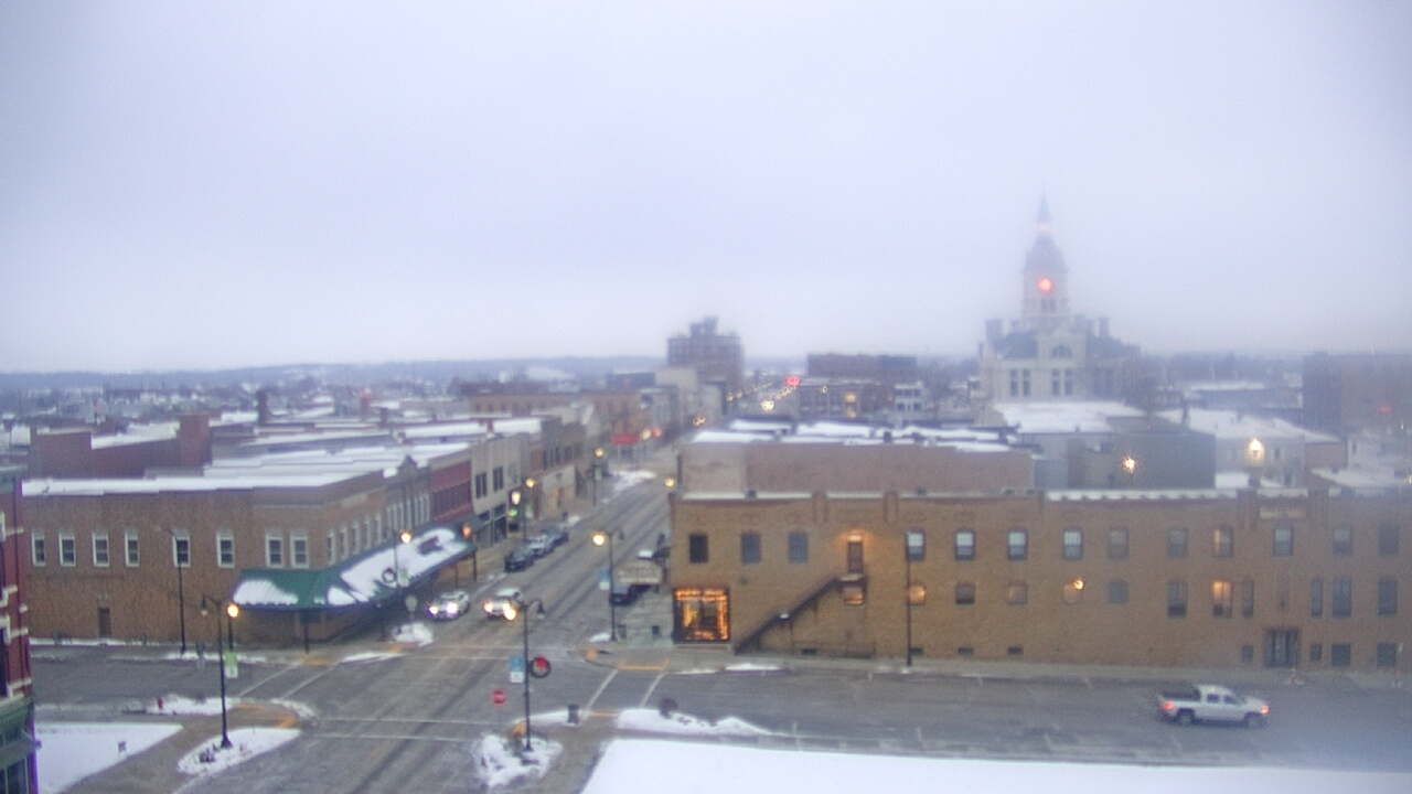 Thumbnail for current weather camera view from Westown Senior Apartments in Marshalltown, Iowa