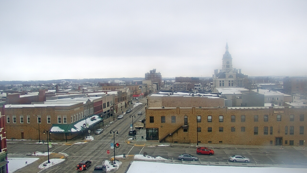Thumbnail for current weather camera view from Westown Senior Apartments in Marshalltown, Iowa