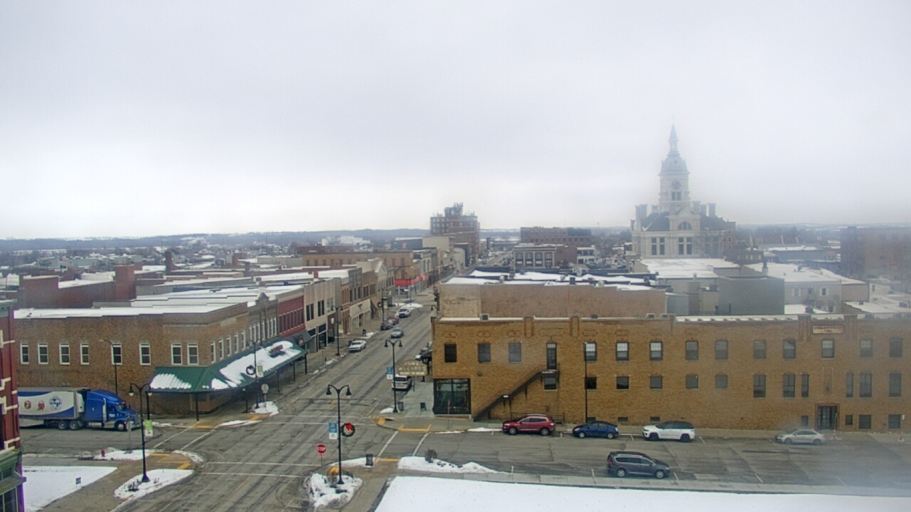 Thumbnail for current weather camera view from Westown Senior Apartments in Marshalltown, Iowa