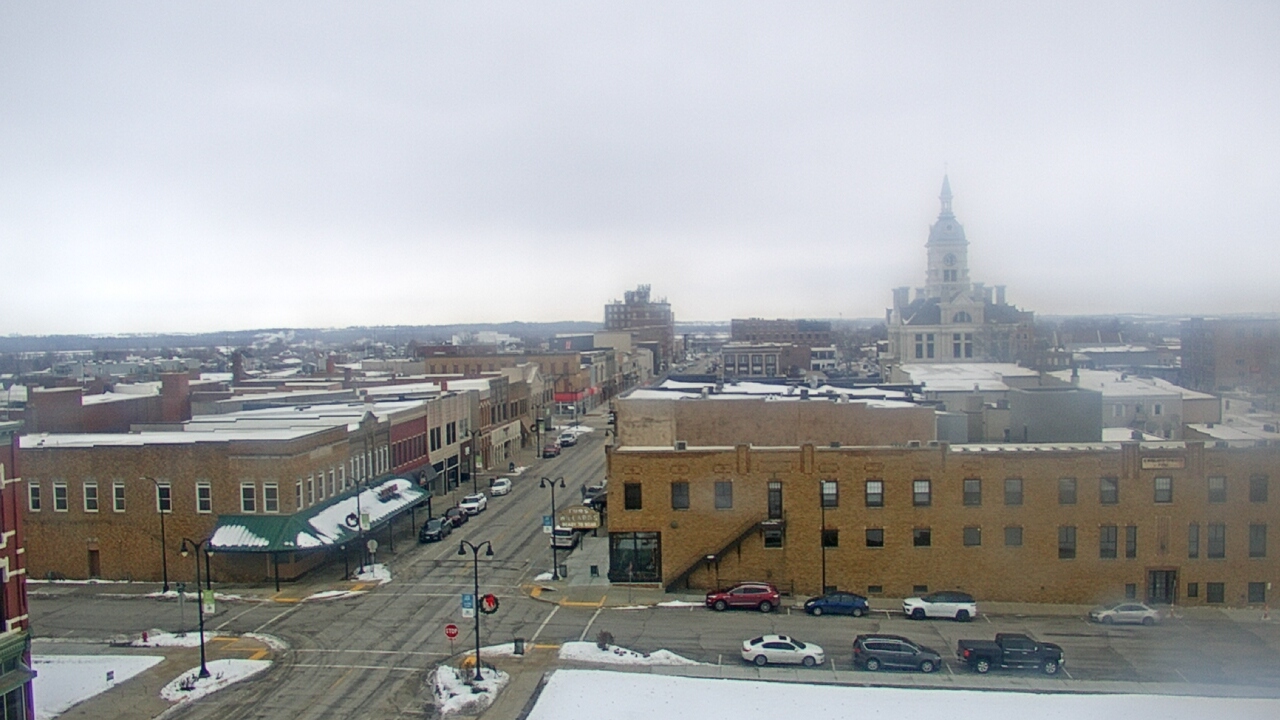 Thumbnail for current weather camera view from Westown Senior Apartments in Marshalltown, Iowa