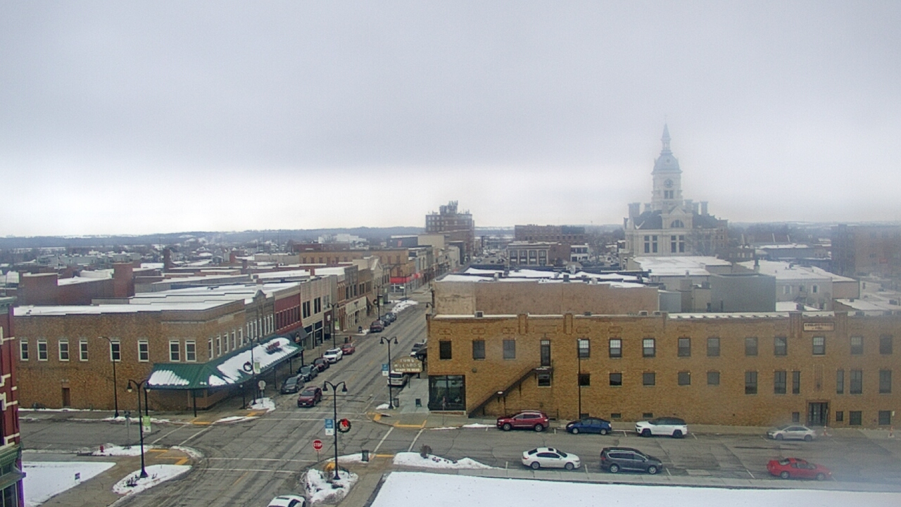 Thumbnail for current weather camera view from Westown Senior Apartments in Marshalltown, Iowa