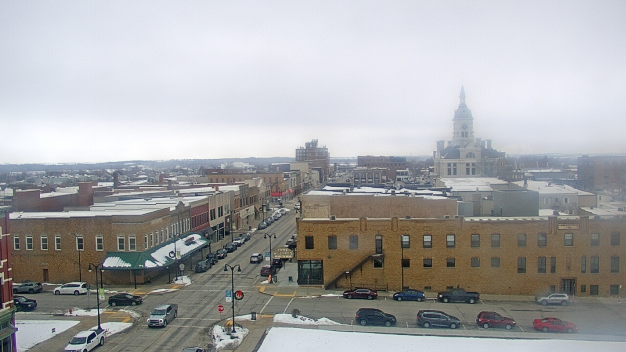 Thumbnail for current weather camera view from Westown Senior Apartments in Marshalltown, Iowa