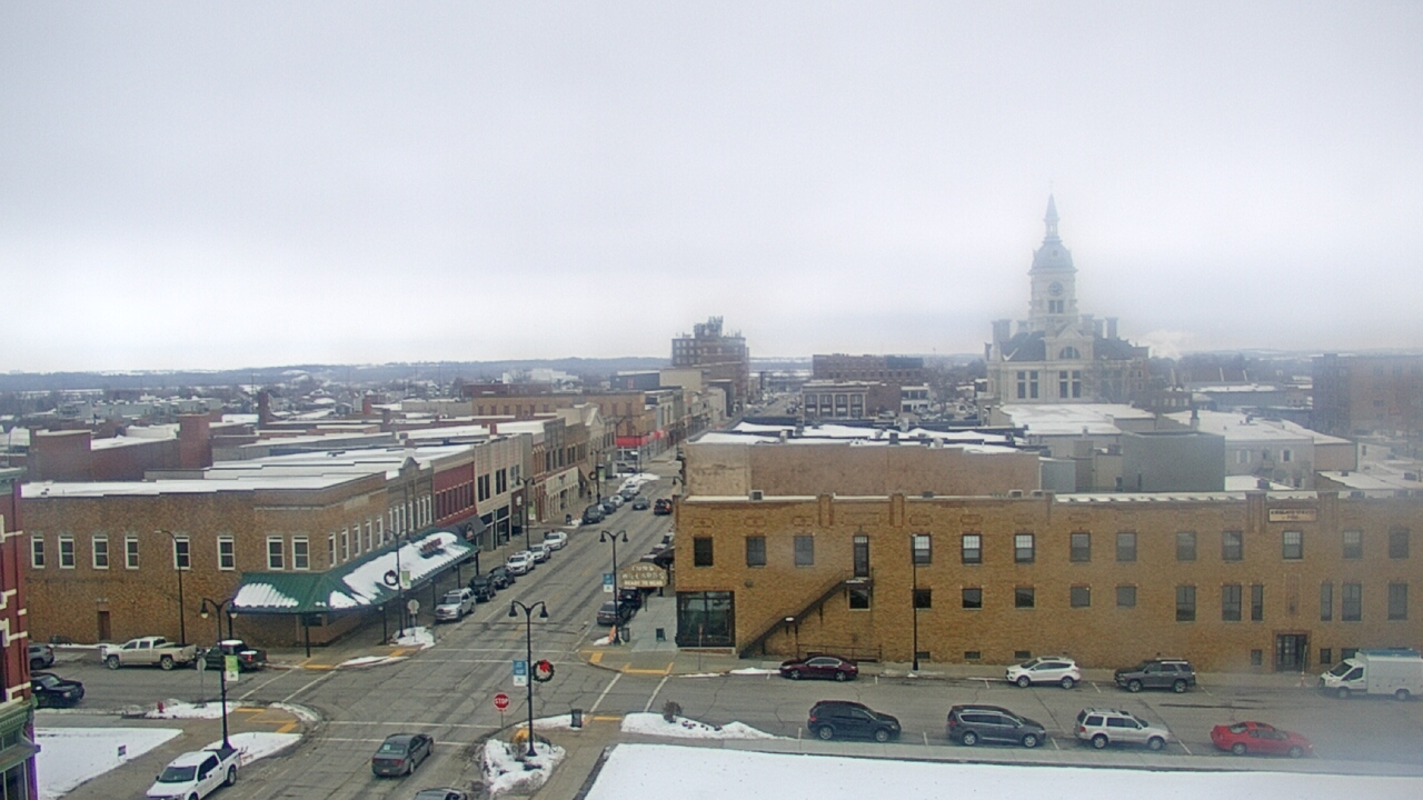 Thumbnail for current weather camera view from Westown Senior Apartments in Marshalltown, Iowa