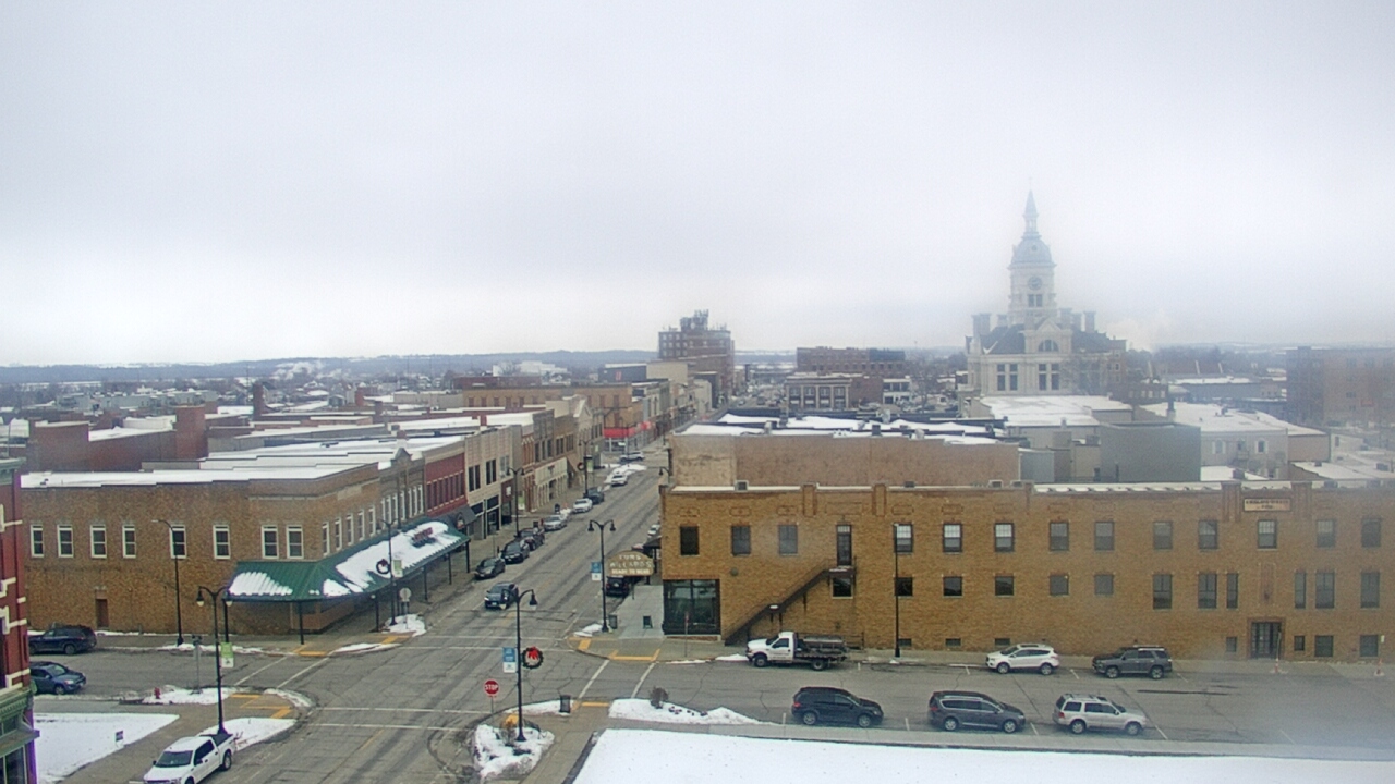 Thumbnail for current weather camera view from Westown Senior Apartments in Marshalltown, Iowa