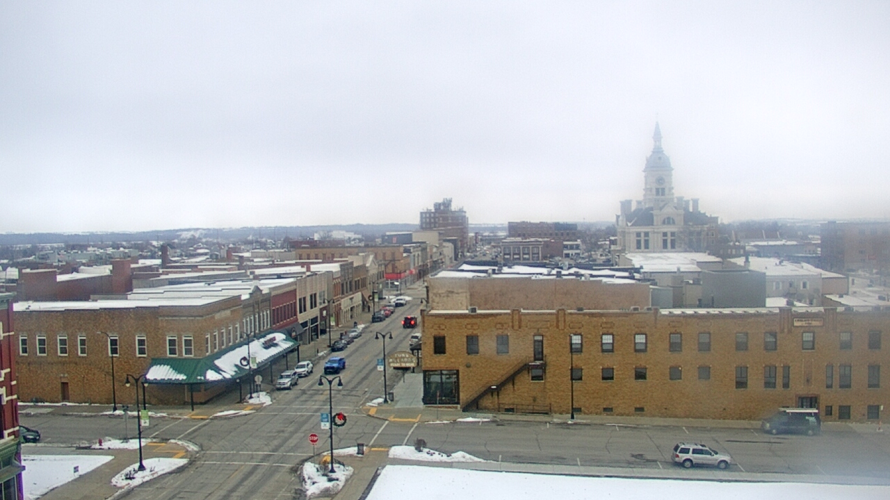Thumbnail for current weather camera view from Westown Senior Apartments in Marshalltown, Iowa
