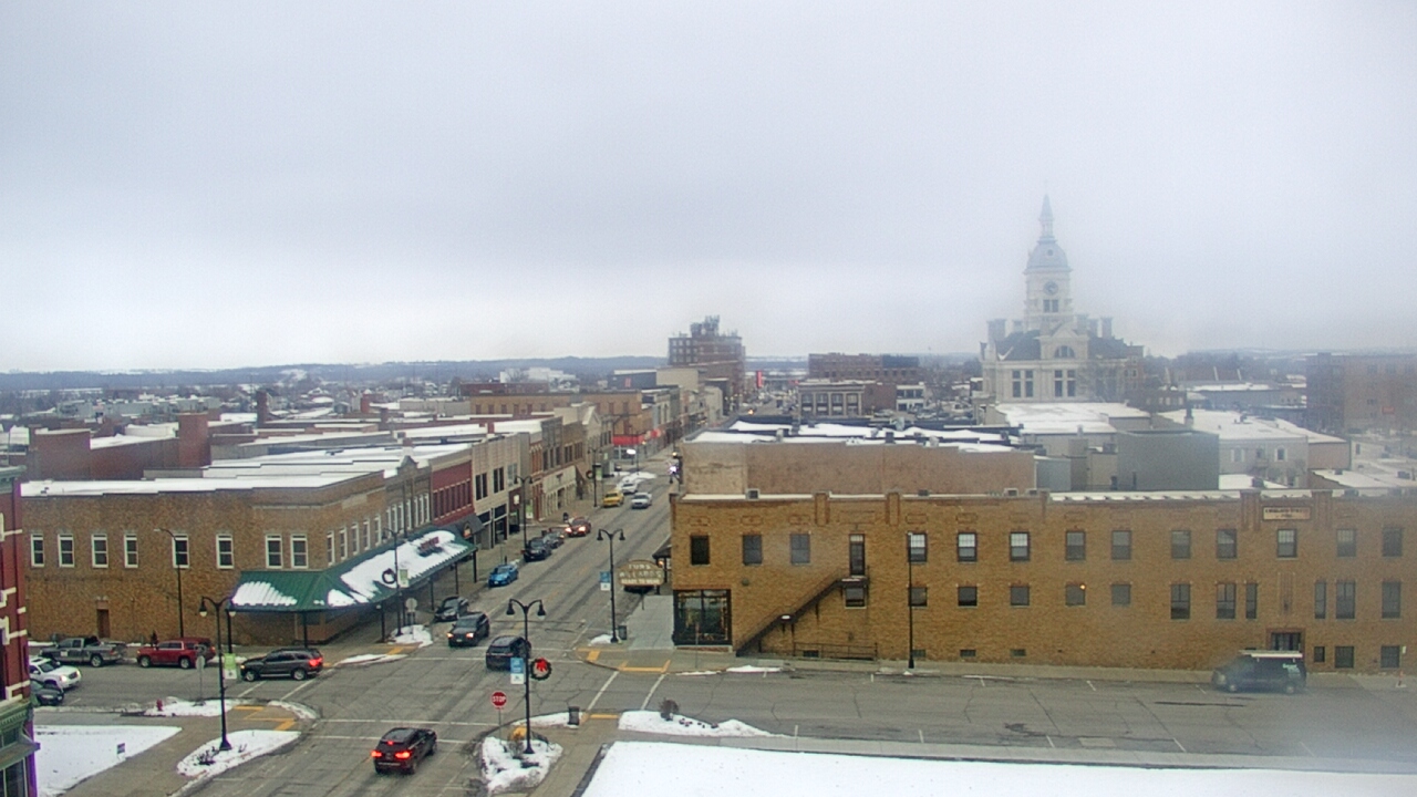 Thumbnail for current weather camera view from Westown Senior Apartments in Marshalltown, Iowa