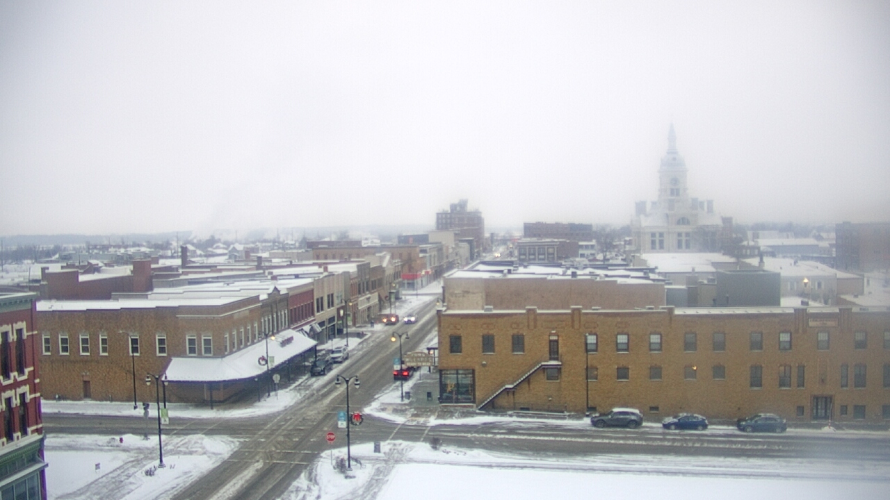 Thumbnail for current weather camera view from Westown Senior Apartments in Marshalltown, Iowa