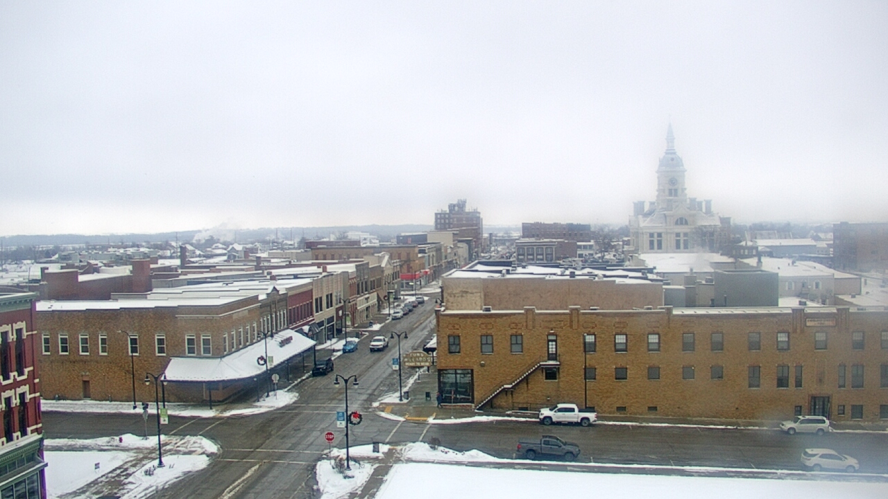 Thumbnail for current weather camera view from Westown Senior Apartments in Marshalltown, Iowa