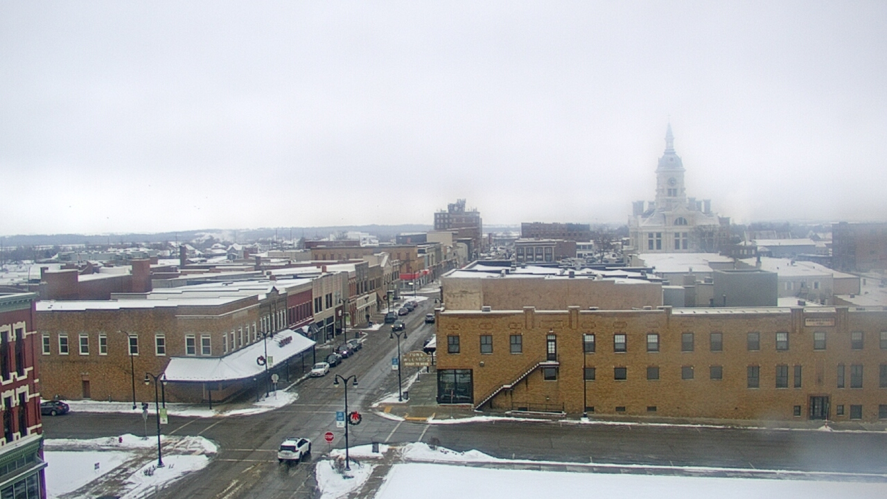 Thumbnail for current weather camera view from Westown Senior Apartments in Marshalltown, Iowa