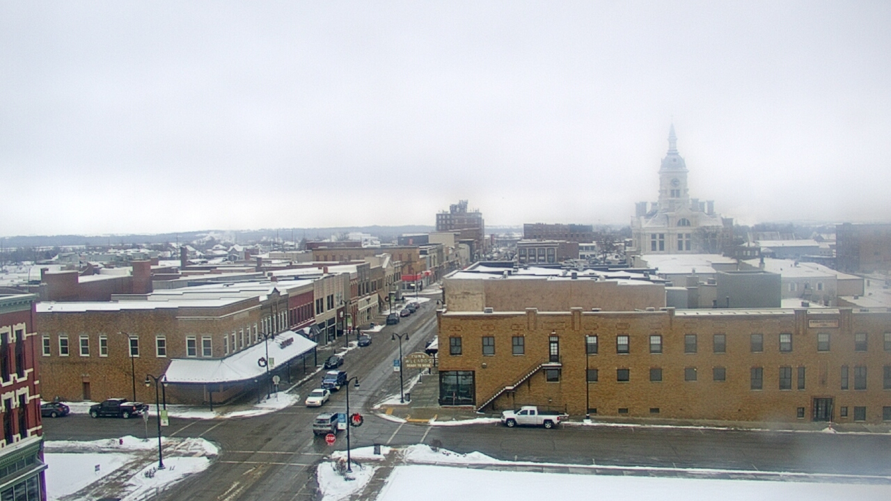 Thumbnail for current weather camera view from Westown Senior Apartments in Marshalltown, Iowa