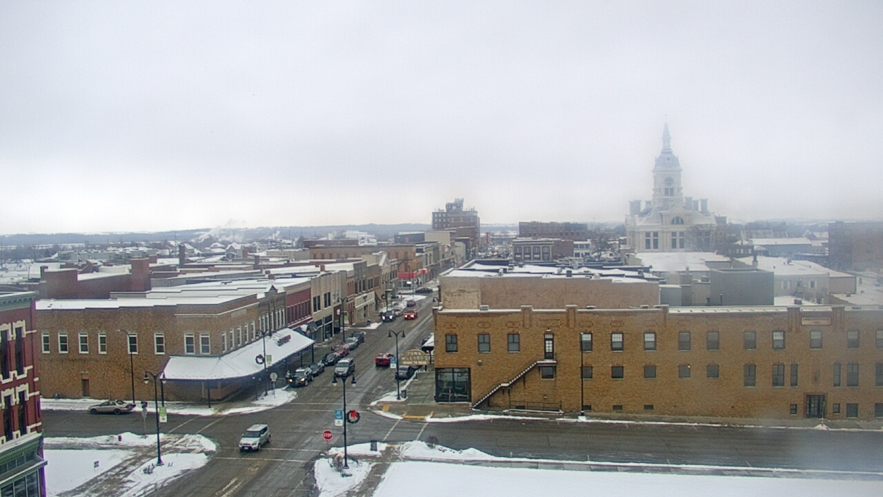 Thumbnail for current weather camera view from Westown Senior Apartments in Marshalltown, Iowa