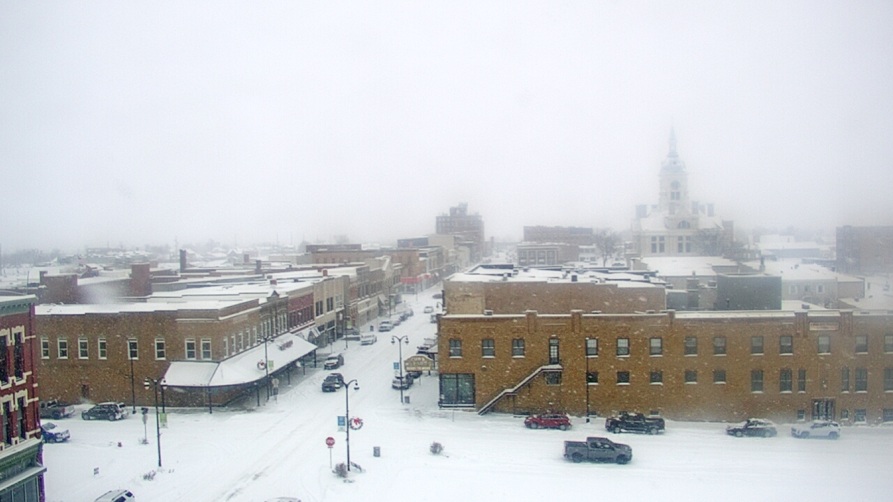 Thumbnail for current weather camera view from Westown Senior Apartments in Marshalltown, Iowa