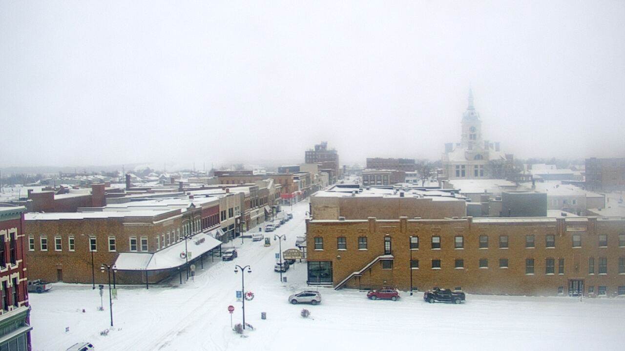 Thumbnail for current weather camera view from Westown Senior Apartments in Marshalltown, Iowa