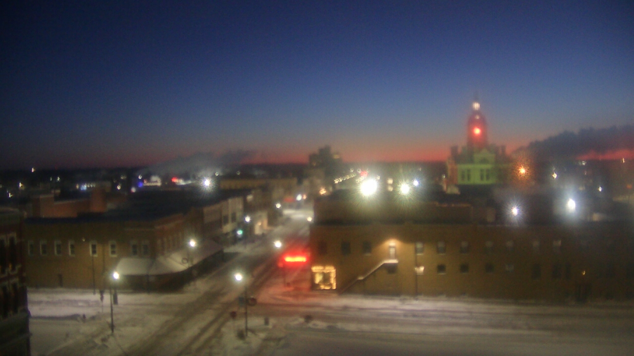 Thumbnail for current weather camera view from Westown Senior Apartments in Marshalltown, Iowa
