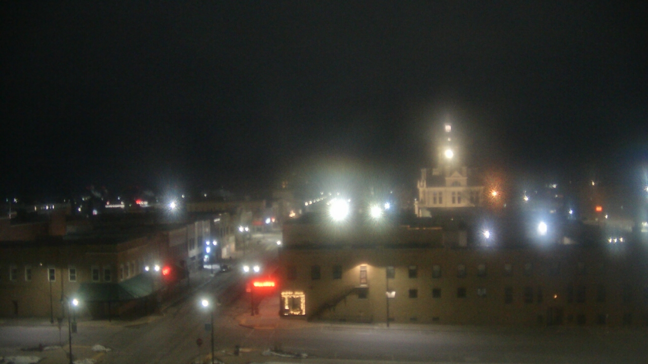 Thumbnail for current weather camera view from Westown Senior Apartments in Marshalltown, Iowa