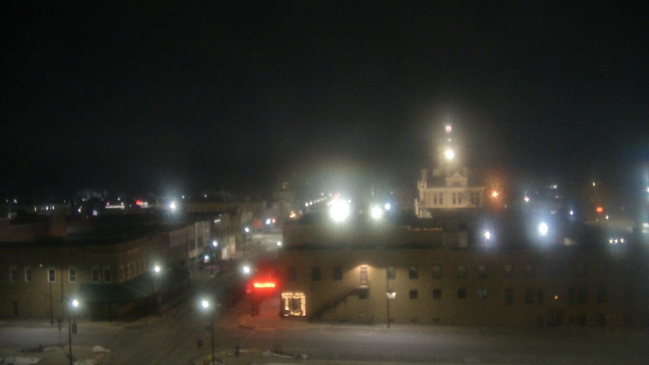 Thumbnail for current weather camera view from Westown Senior Apartments in Marshalltown, Iowa