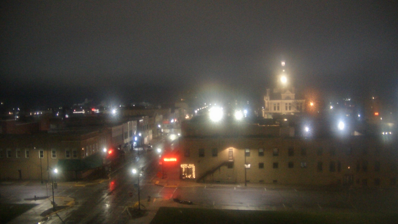 Thumbnail for current weather camera view from Westown Senior Apartments in Marshalltown, Iowa