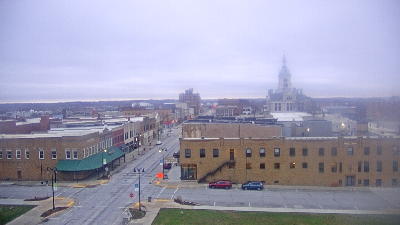 Thumbnail for current weather camera view from Westown Senior Apartments in Marshalltown, Iowa