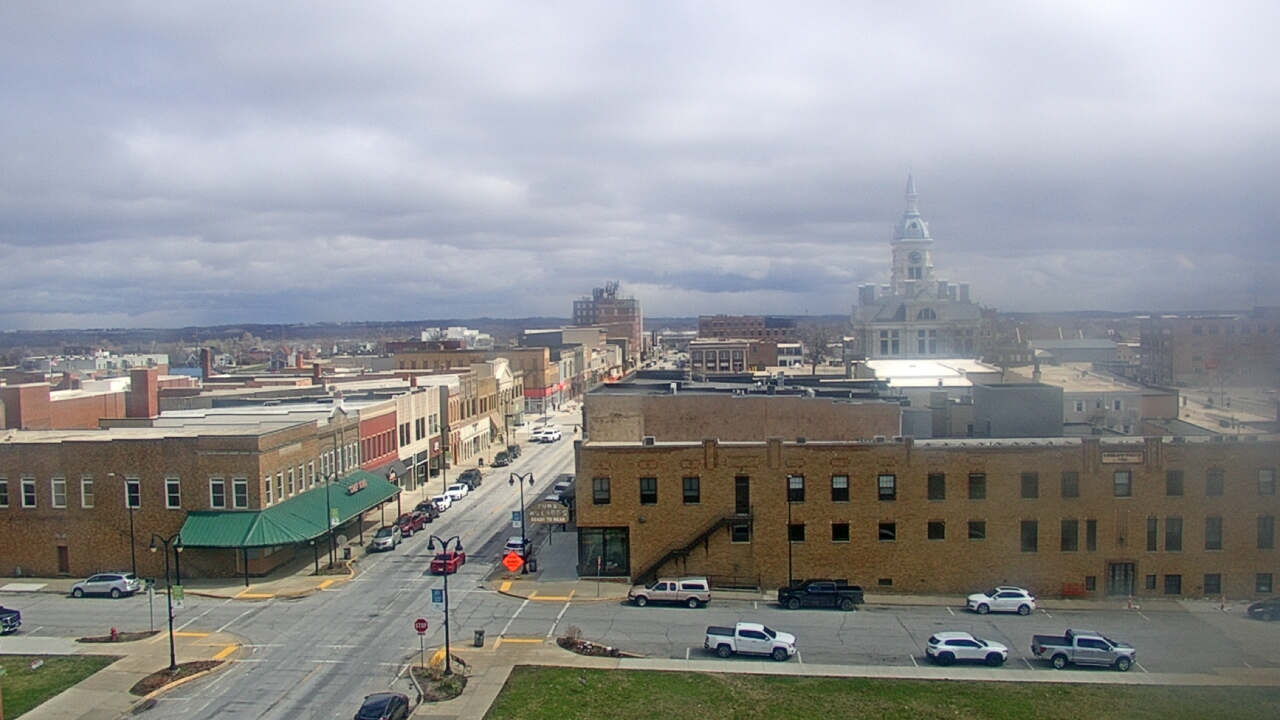 Thumbnail for current weather camera view from Westown Senior Apartments in Marshalltown, Iowa