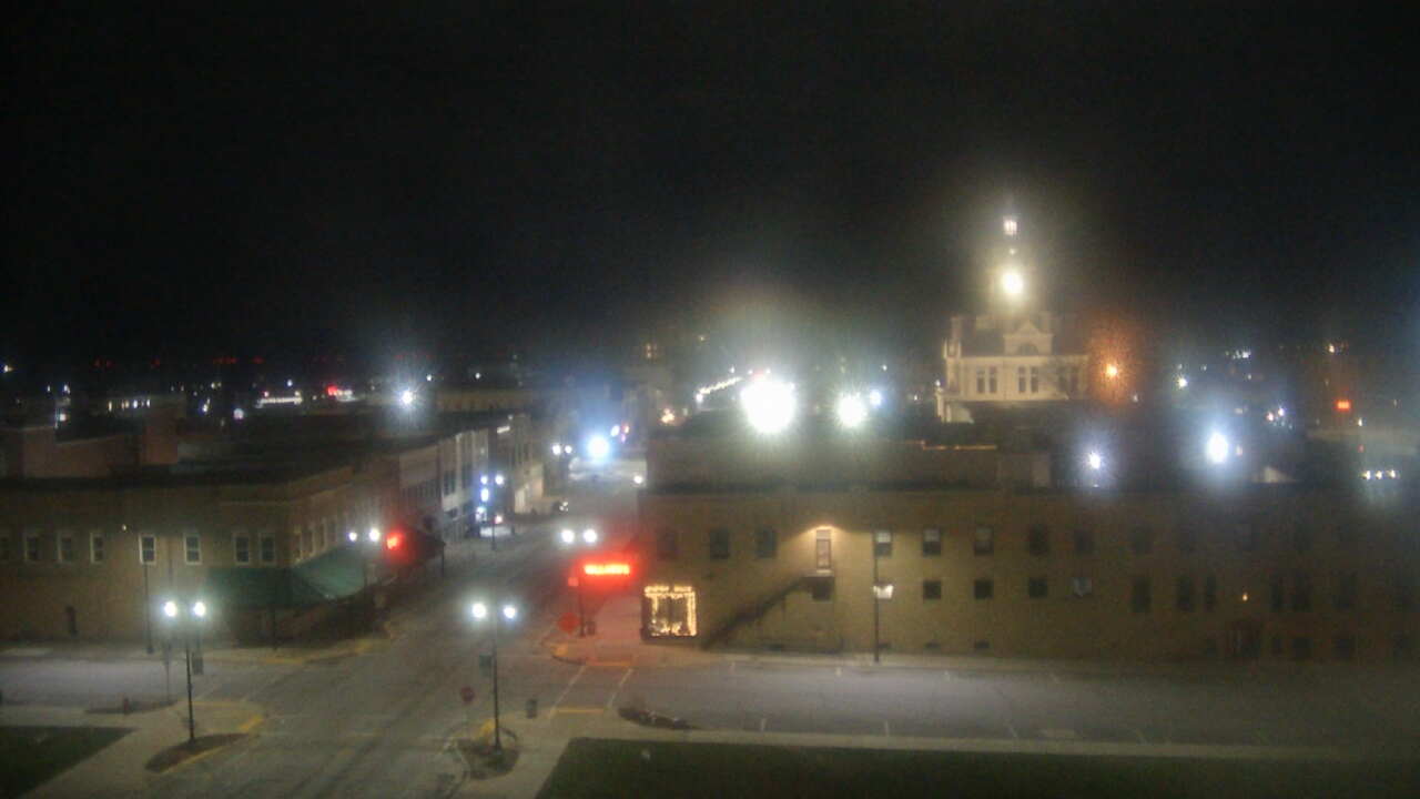 Thumbnail for current weather camera view from Westown Senior Apartments in Marshalltown, Iowa