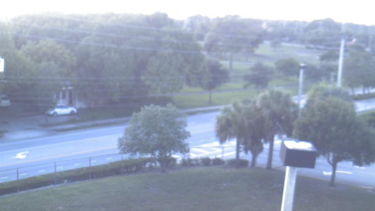 Thumbnail for current weather camera view from Conniston Community MS in West Palm Beach, Florida