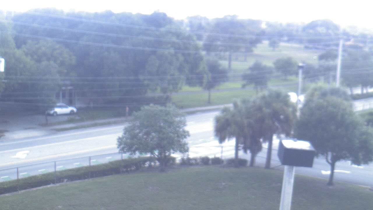 Thumbnail for current weather camera view from Conniston Community MS in West Palm Beach, Florida