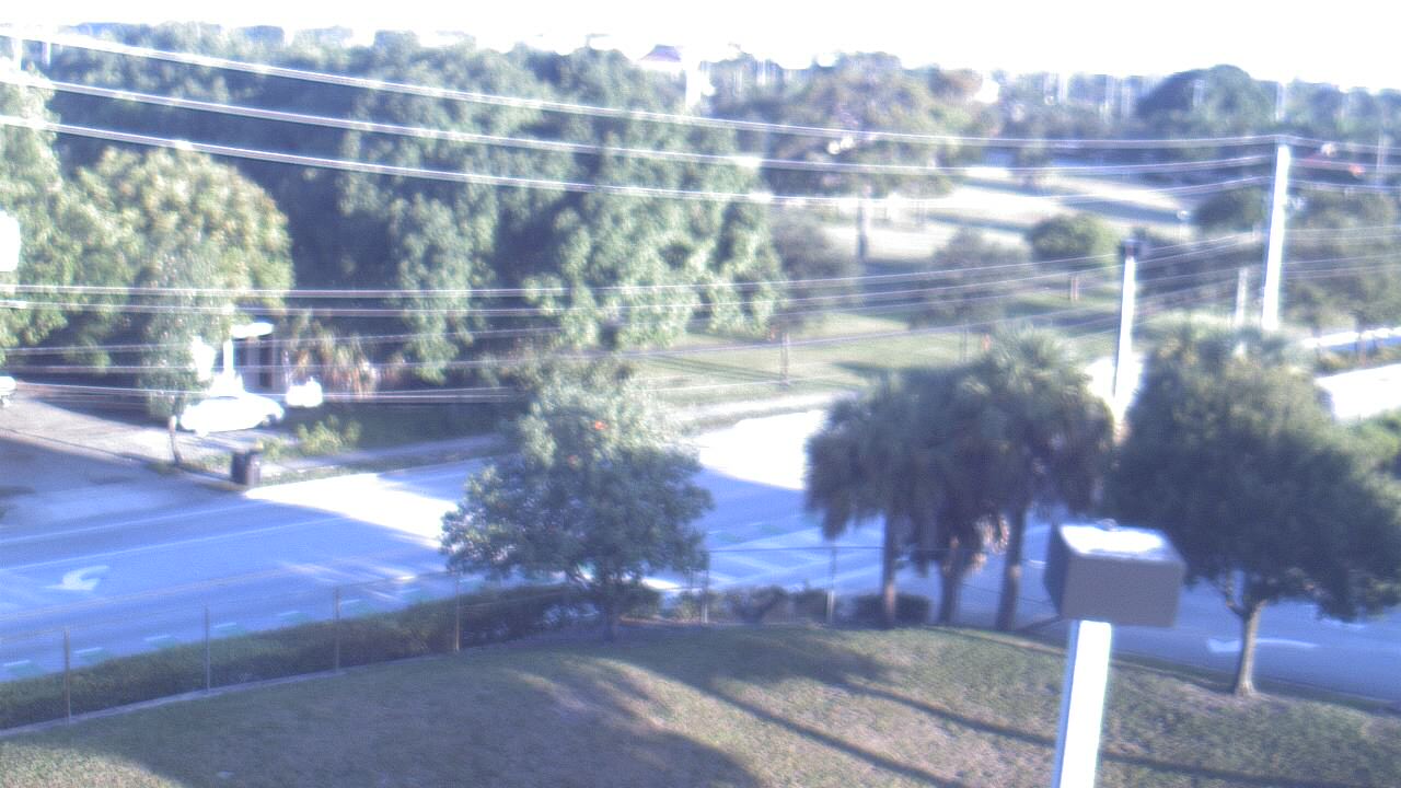 Thumbnail for current weather camera view from Conniston Community MS in West Palm Beach, Florida