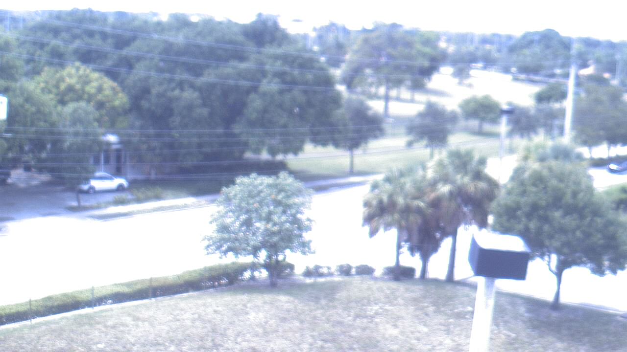 Thumbnail for current weather camera view from Conniston Community MS in West Palm Beach, Florida