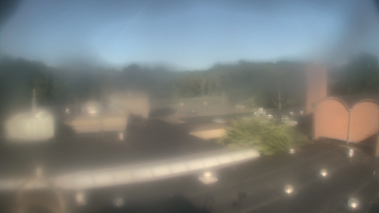 Thumbnail for current weather camera view from Weston Middle School in Weston, Connecticut