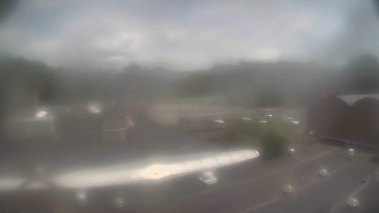 Thumbnail for current weather camera view from Weston Middle School in Weston, Connecticut