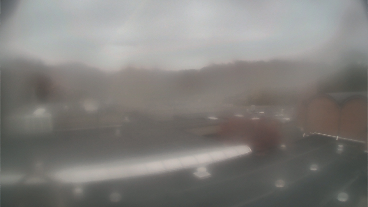 Thumbnail for current weather camera view from Weston Middle School in Weston, Connecticut