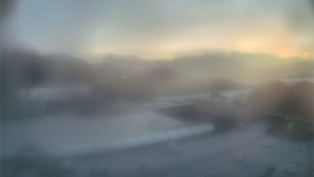 Thumbnail for current weather camera view from Weston Middle School in Weston, Connecticut