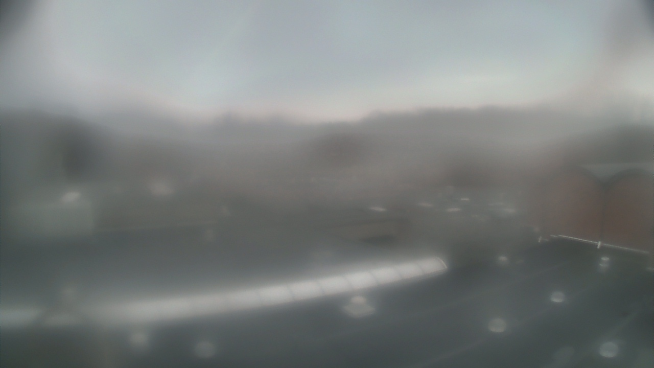 Thumbnail for current weather camera view from Weston Middle School in Weston, Connecticut