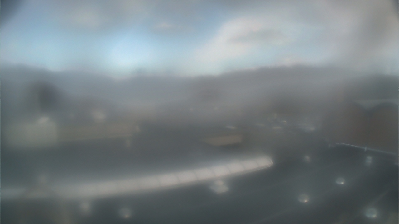 Thumbnail for current weather camera view from Weston Middle School in Weston, Connecticut