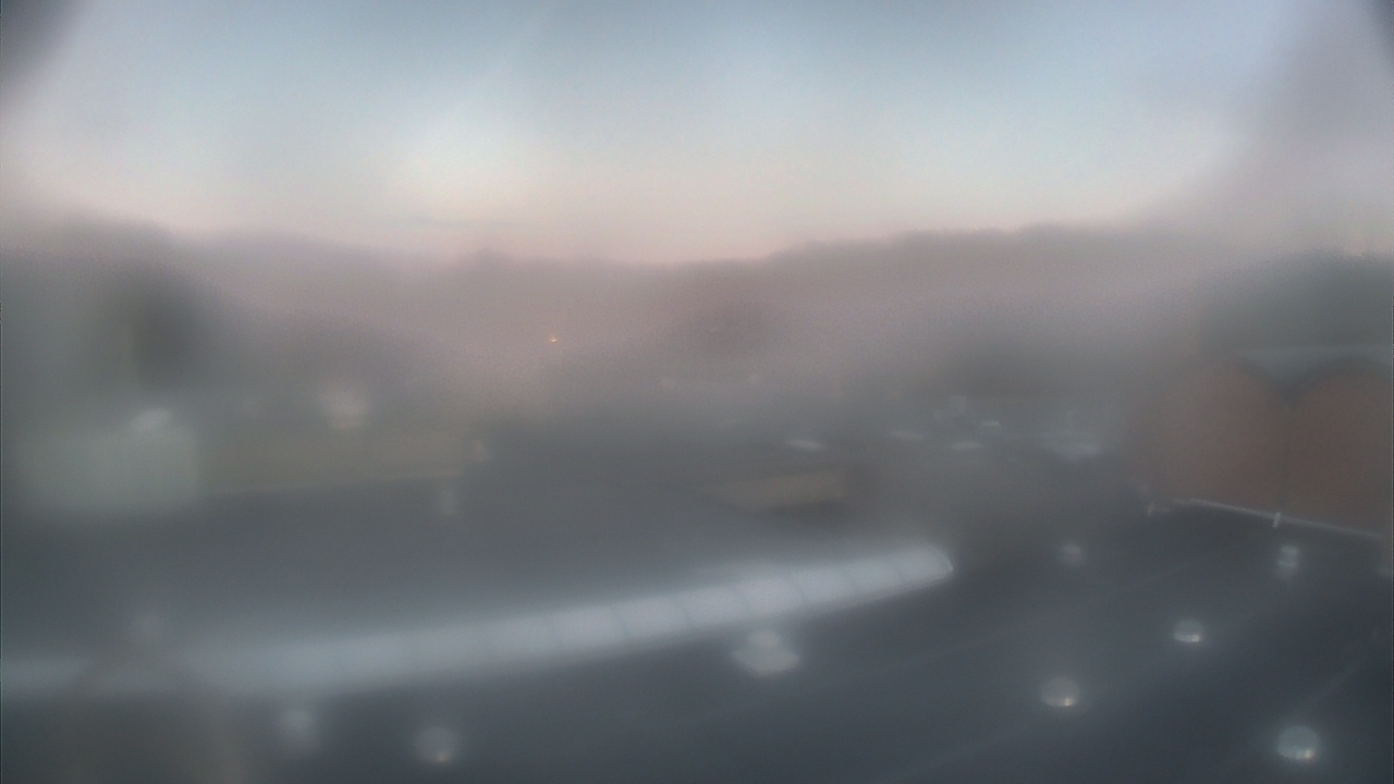 Thumbnail for current weather camera view from Weston Middle School in Weston, Connecticut