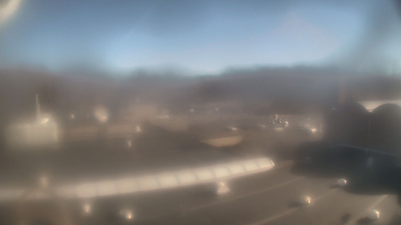 Thumbnail for current weather camera view from Weston Middle School in Weston, Connecticut