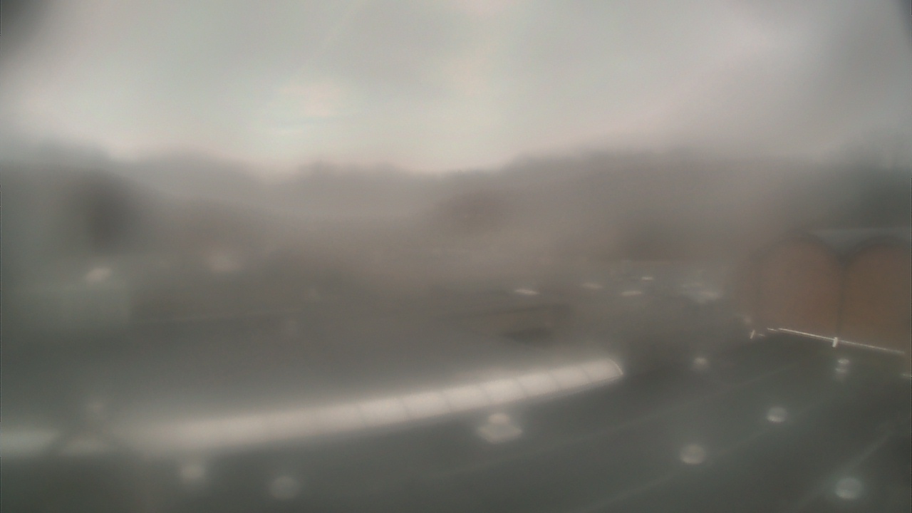 Thumbnail for current weather camera view from Weston Middle School in Weston, Connecticut